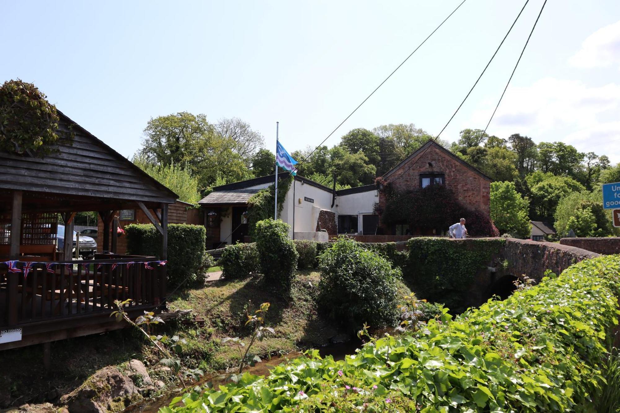 The White Horse Inn ワッシュフォード エクステリア 写真