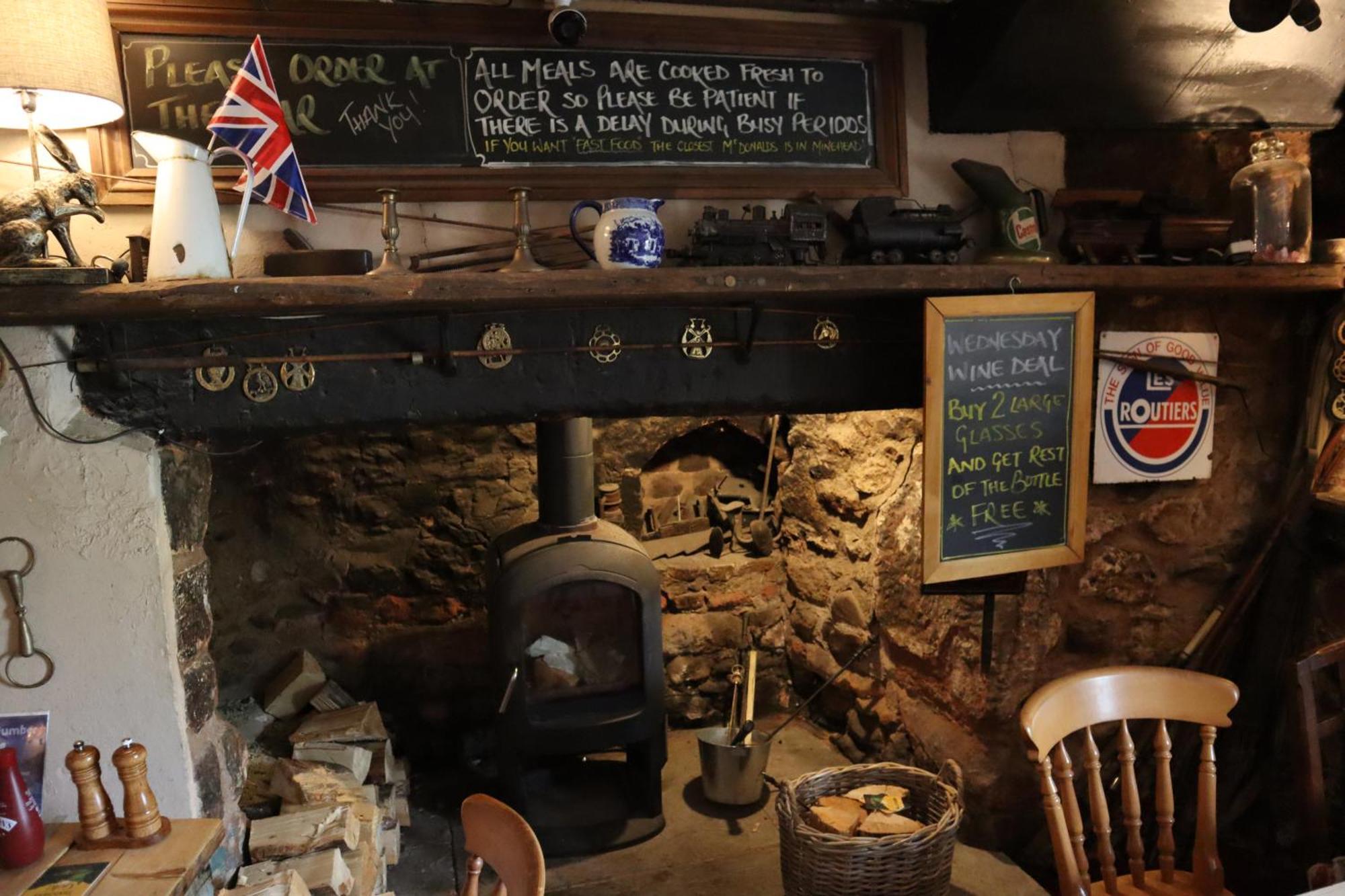 The White Horse Inn ワッシュフォード エクステリア 写真