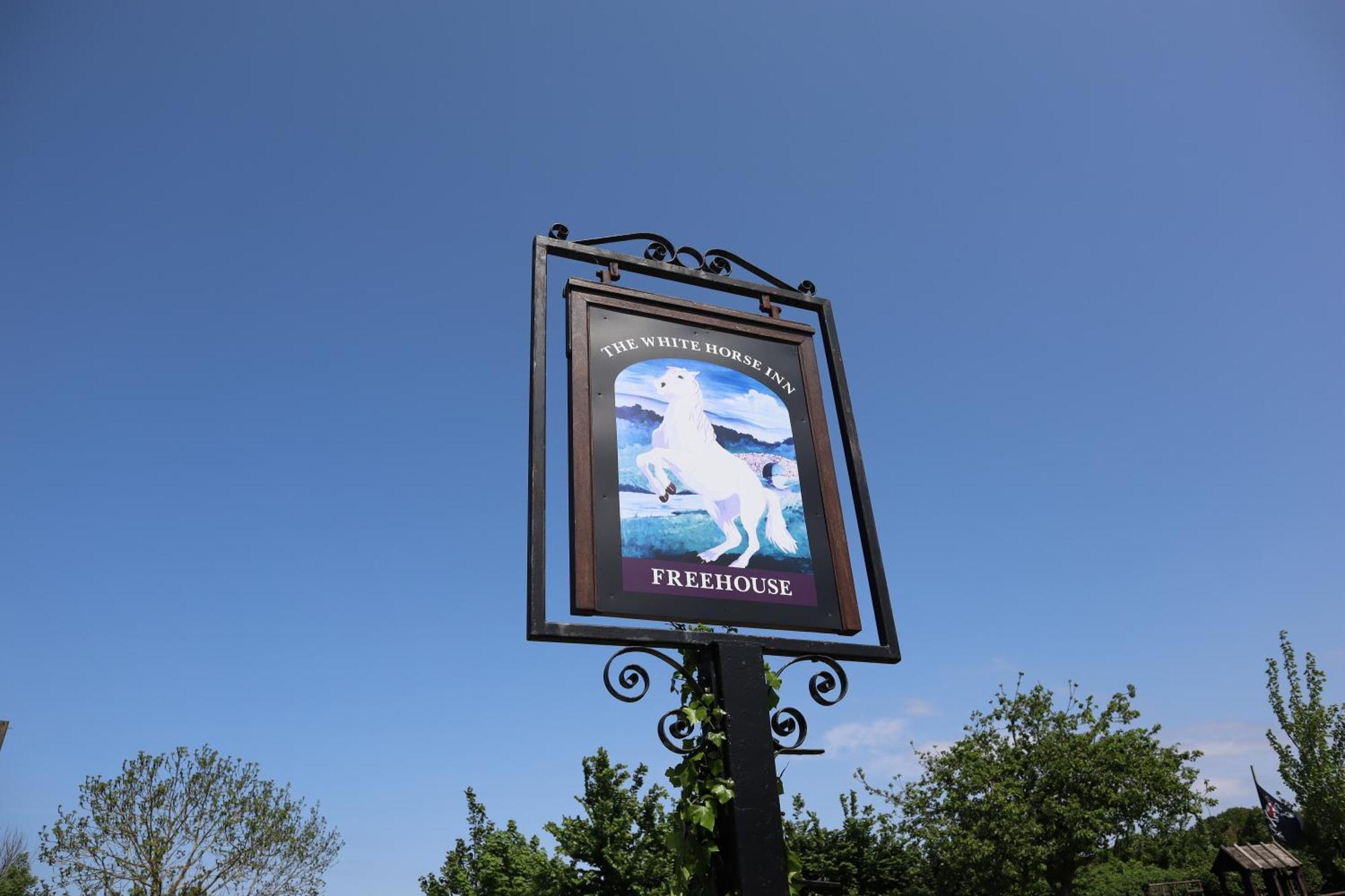 The White Horse Inn ワッシュフォード エクステリア 写真