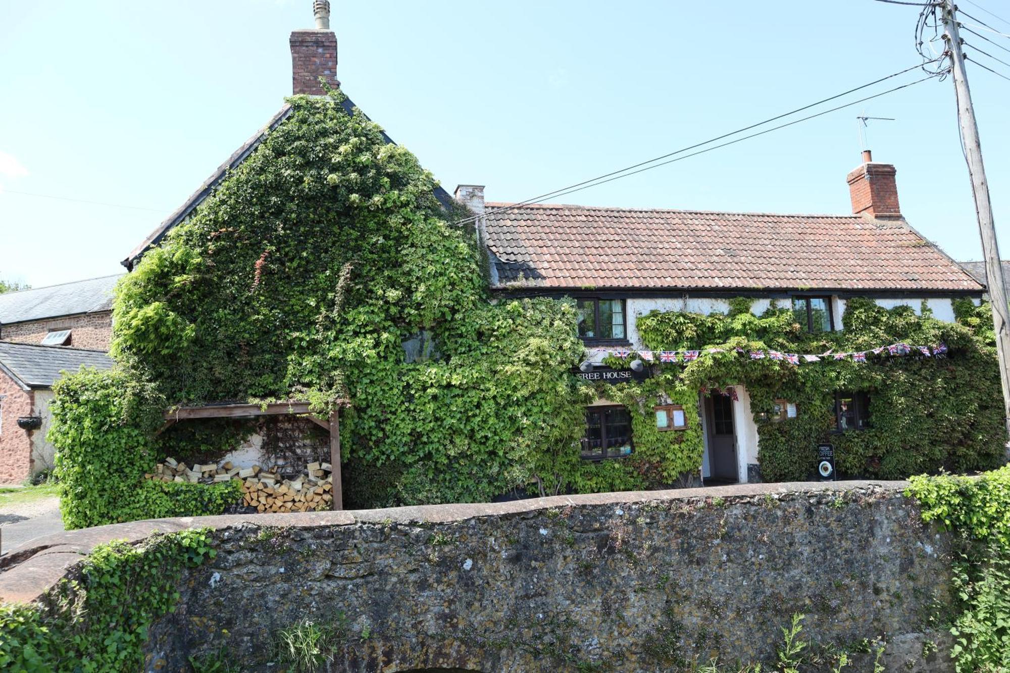 The White Horse Inn ワッシュフォード エクステリア 写真